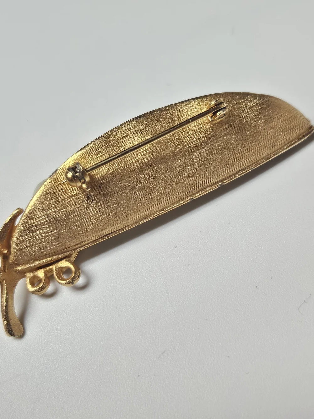 Gold-Tone Green Enamel Pea Pod Brooch with Pearl Accents